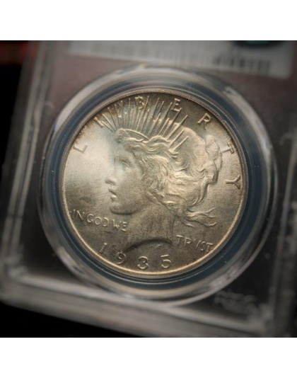 1935 Morgan MS66+ CAC